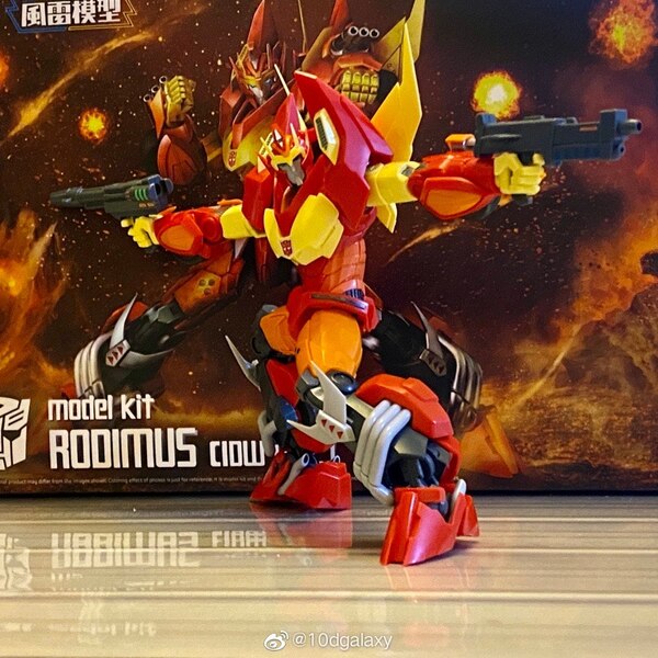 Flame Toys Furai Model IDW Rodimus In Hand Image  (10 of 16)